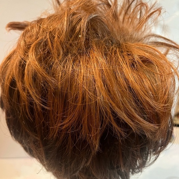 Wig “It’s a Wig”Short Pixie Fly Cut Blonde & Black Women - Picture 5 of 10